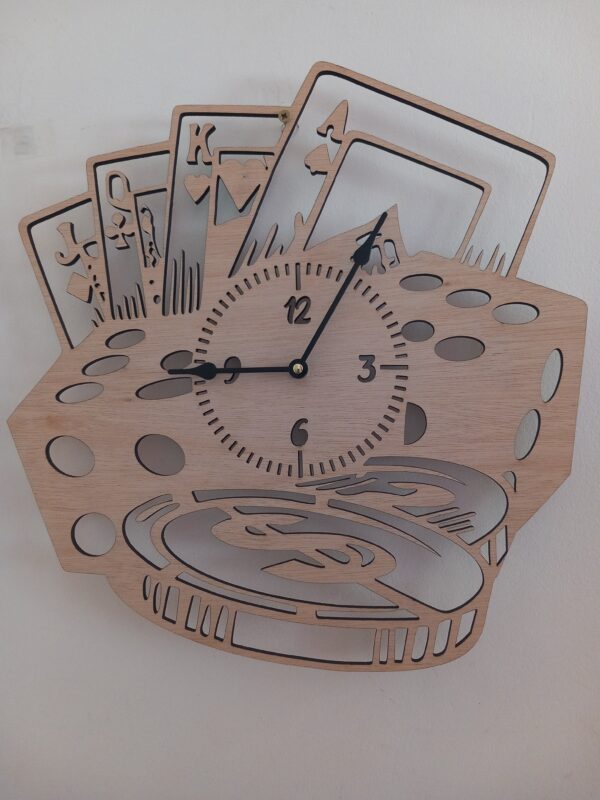 Horloge modèle "jeux, casino", en bois naturel (Ø25cm)