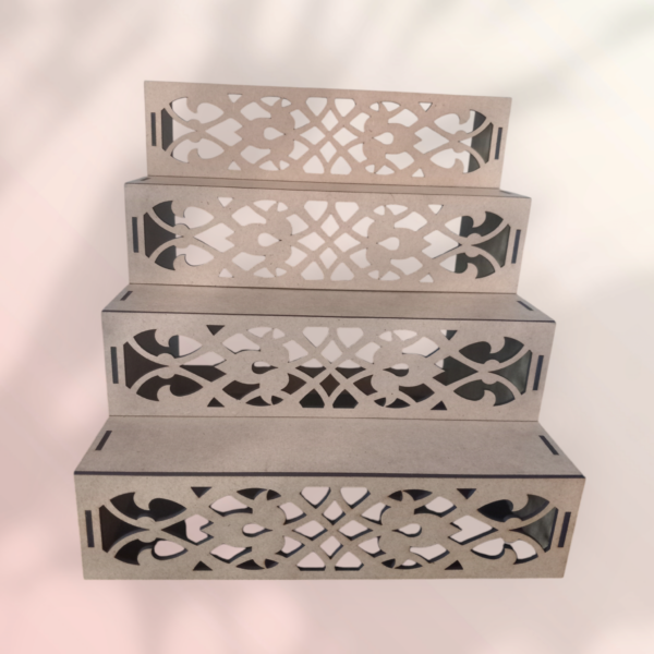 Etagère escalier, présentoir, en bois, personnalisé (L:30cm)