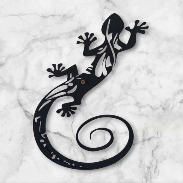 Animal "salamandre" en gravure sur bois, personnalisé